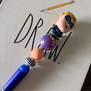 Disney Doorables: The Incredibles: Buddy handmade beaded pen